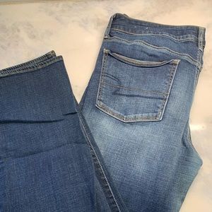 American eagle straight jeans